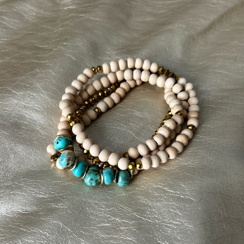 Western Beaded Bracelet set with Turquoise color Accents